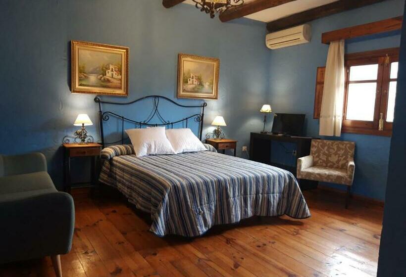 غرفة عائلية, Restaurante Las Buitreras