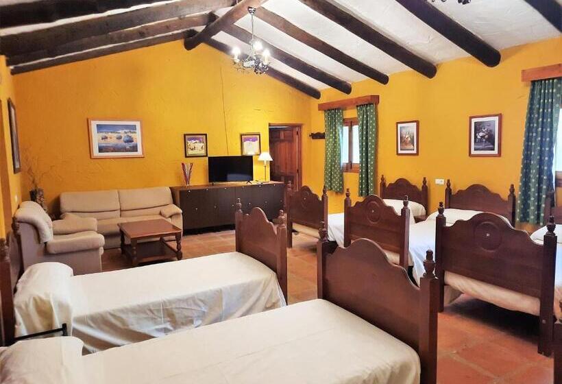 غرفة سوبيريور عائلية, Restaurante Las Buitreras