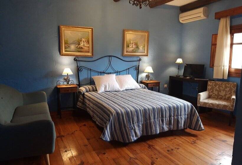 غرفة عائلية, Restaurante Las Buitreras