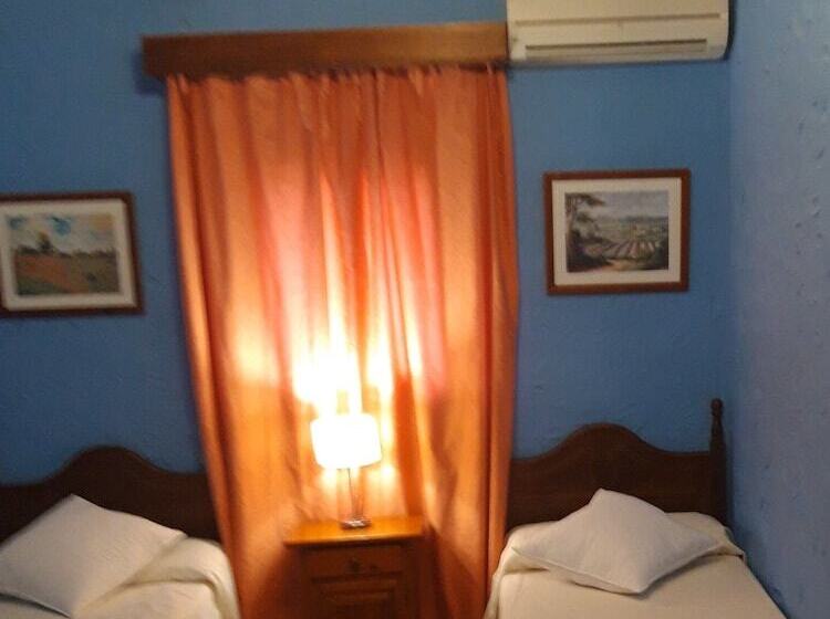 غرفة قياسية مطلّة علي الحديقة, Restaurante Las Buitreras