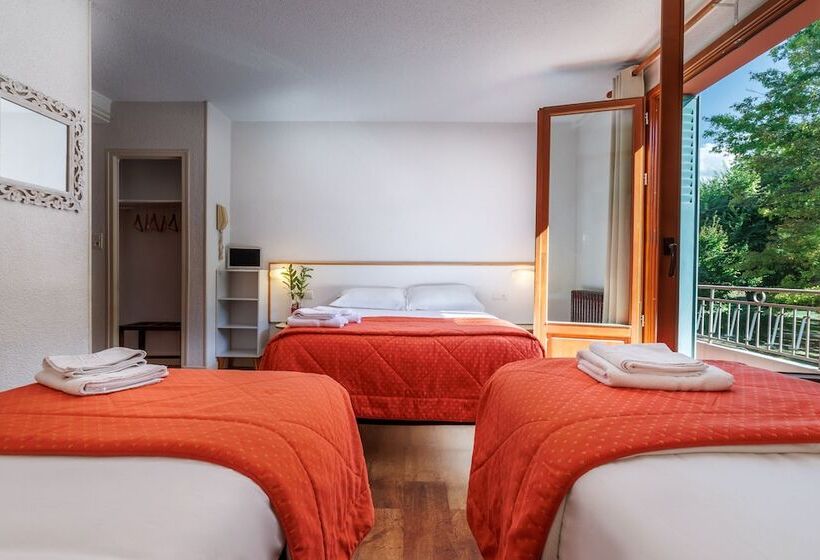 Четырехместный Номер Стандарт, Saint Clair