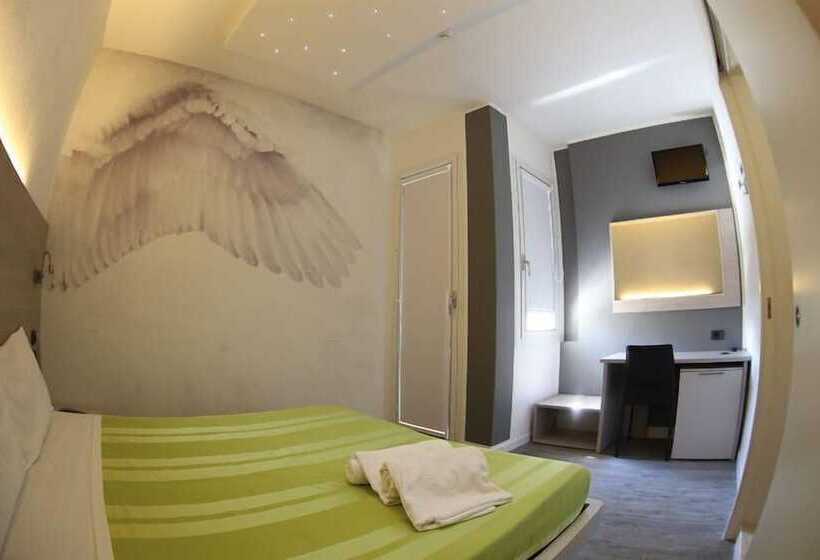 标准间, Santa Lucia