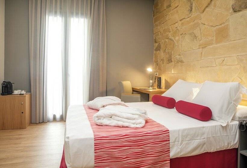 اتاق خانوادگی, Soho Boutique Capuchinos & Spa
