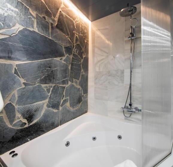 سوییت, Soho Boutique Capuchinos & Spa