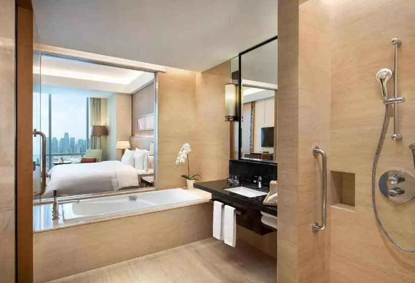 クラブルーム, The Westin Jakarta