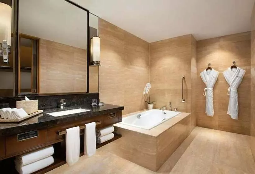 クラブルーム, The Westin Jakarta