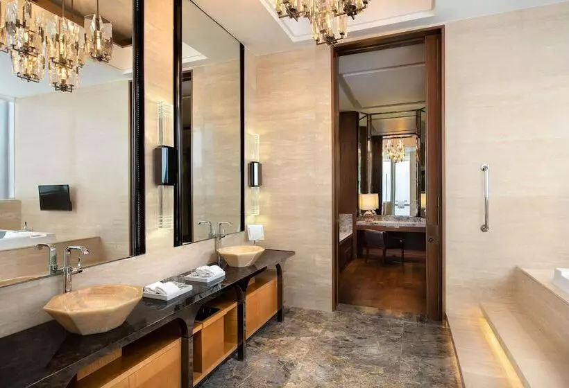 プレジデントスイートルーム, The Westin Jakarta