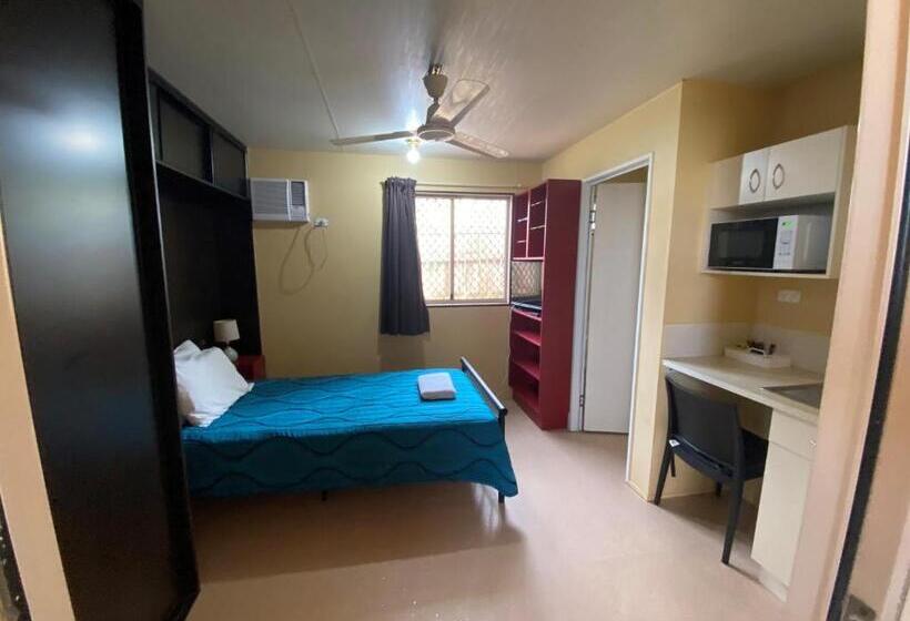 اتاق اکونومی یک تخته, Wongai Beach