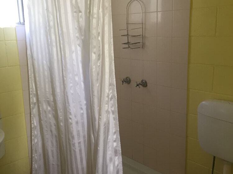 اتاق استاندارد, Wongai Beach