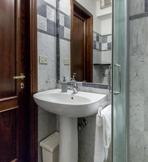سوئیت جونیور خانوادگی, Home Boutique Santa Maria Novella