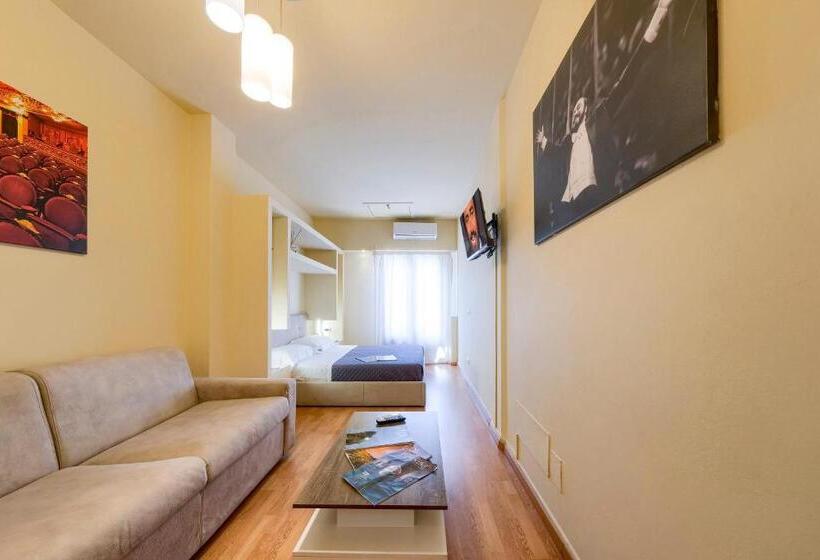 اتاق استاندارد با بالکن, Home Boutique Santa Maria Novella