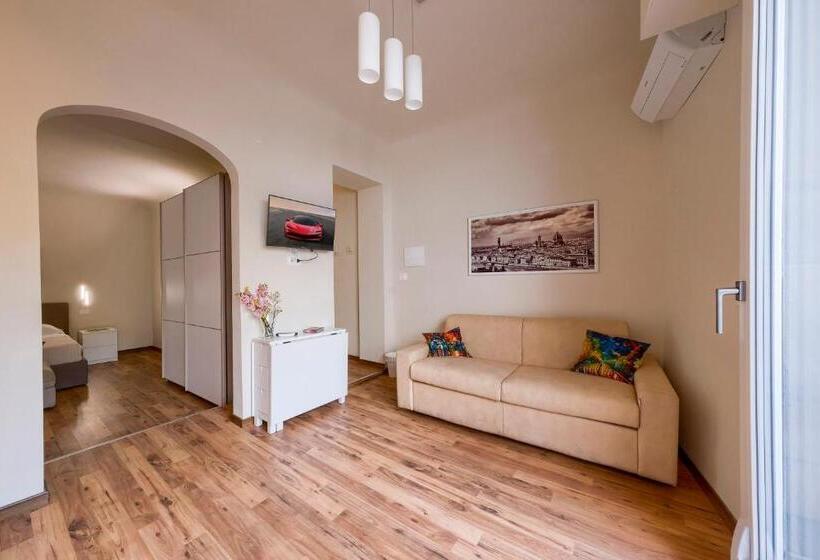 Deluxe Suite King Bed, Home Boutique Santa Maria Novella