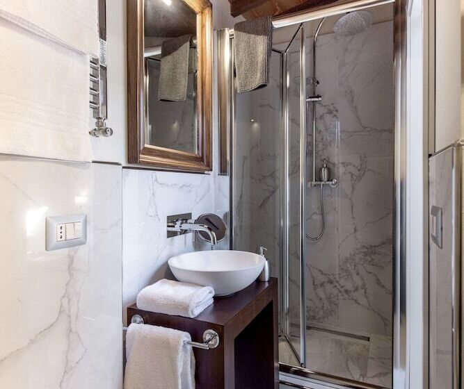 اتاق اجرایی, Home Boutique Santa Maria Novella