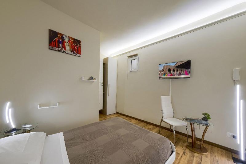 اتاق اجرایی, Home Boutique Santa Maria Novella