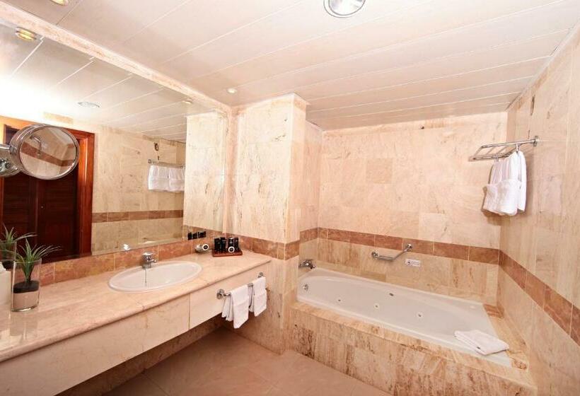 جناح جونيور سوبريور, Bahia Principe Grand Aquamarine - Adults Only - All Inclusive