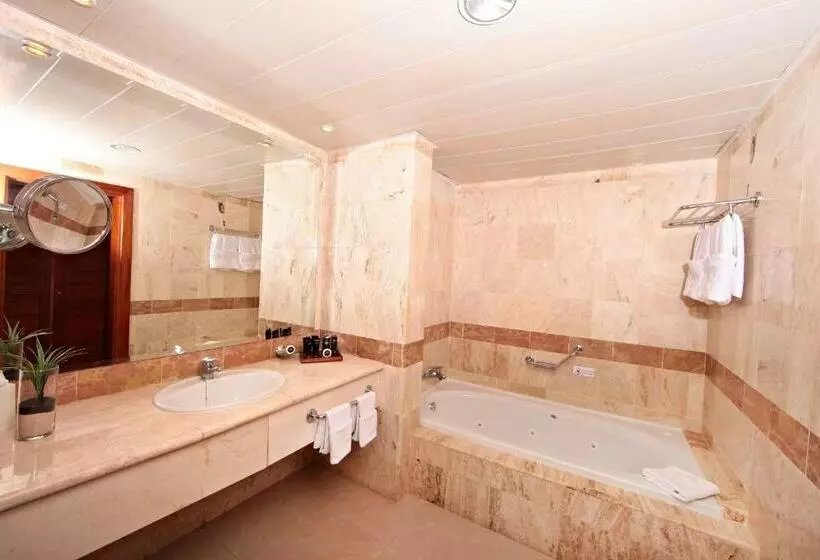 スーペリアージュニアスイート, Bahia Principe Escape Aquamarine - Adults Only - All Inclusive