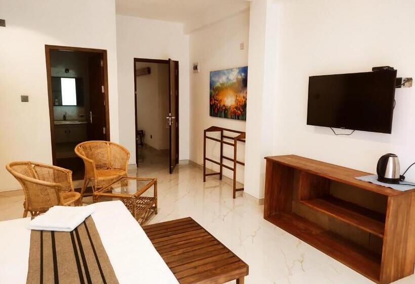 غرفة كومفورت ثلاثية, Serenemo Eco Resort