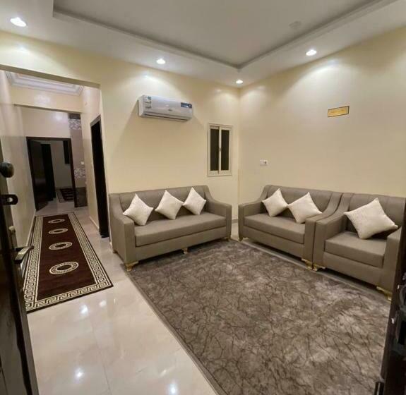 شقة غرفة واحدة, فندق الفيصلية