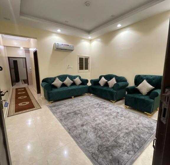 شقة غرفتين, فندق الفيصلية