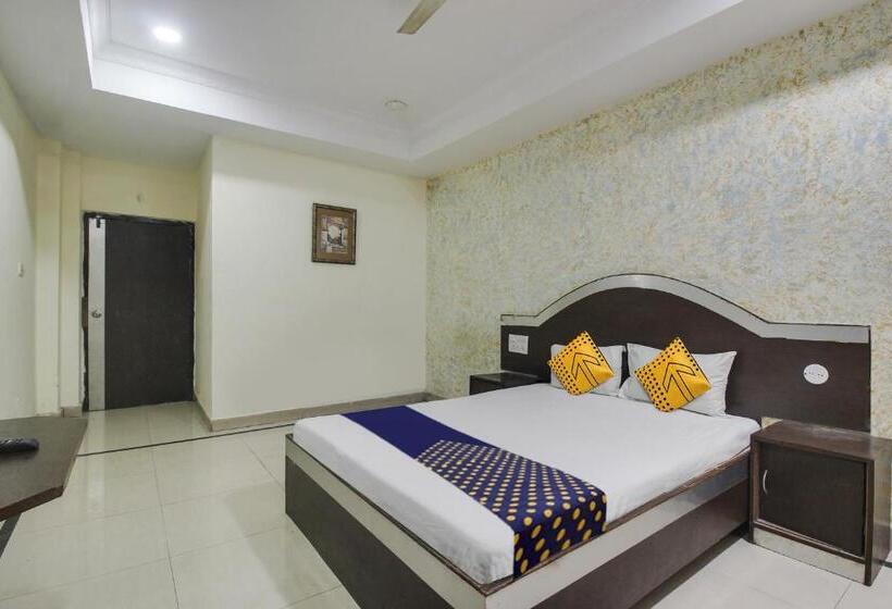 غرفة كلاسيكية ثلاثية, Spot On Sree Tulasi