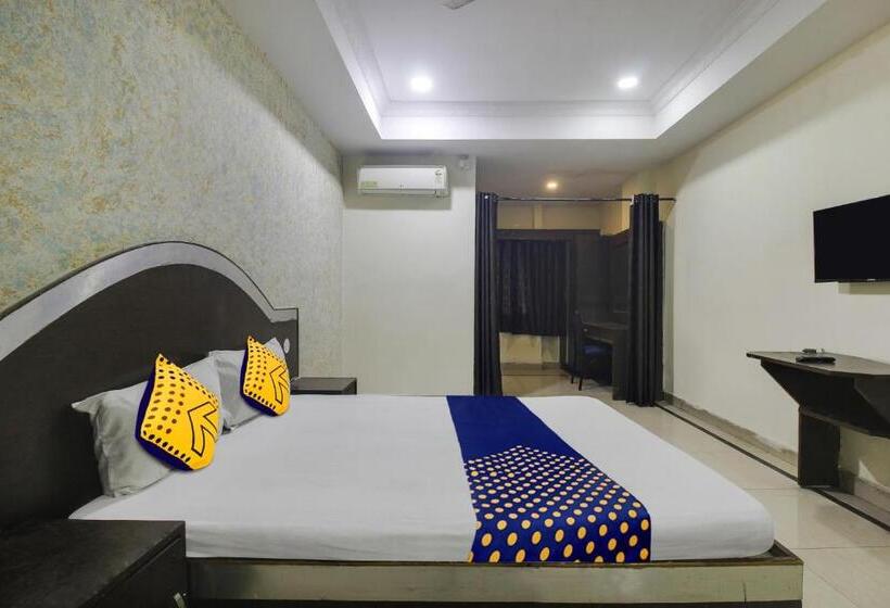 غرفة كلاسيكية ثلاثية, Spot On Sree Tulasi