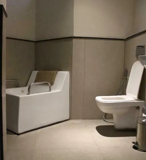 バルコニー付きデラックスルーム, Kshemavana The Wellness Retreat