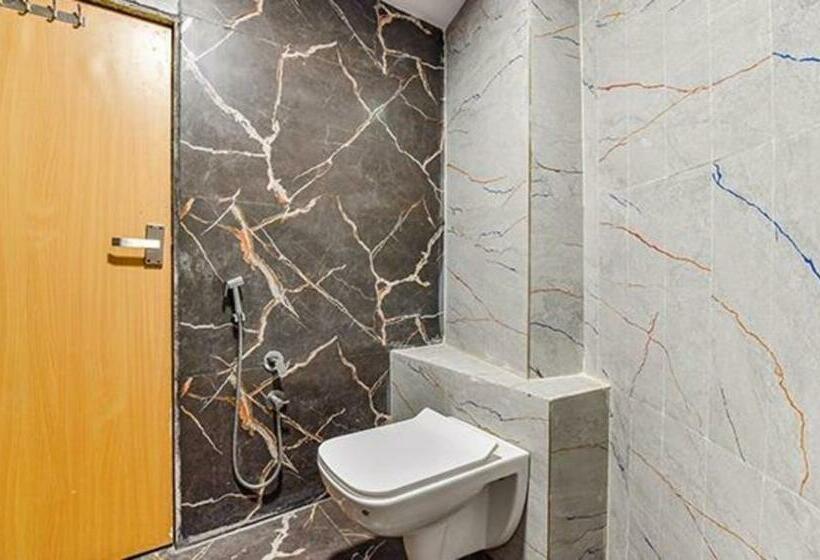 Люкс, Fabhotel Sky Palace