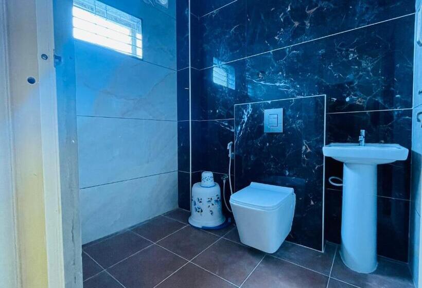 غرفة ديلوكس ثلاثية, Staymaker Yashaswini Residency