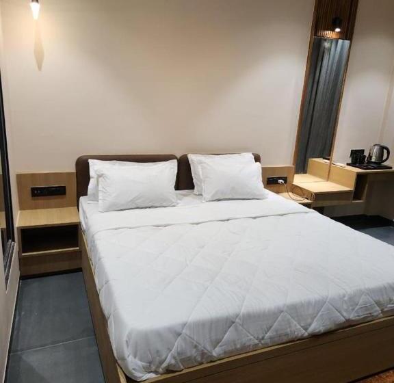 غرفة ديلوكس, Roccia Hill Resort