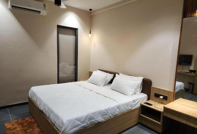 غرفة ديلوكس, Roccia Hill Resort