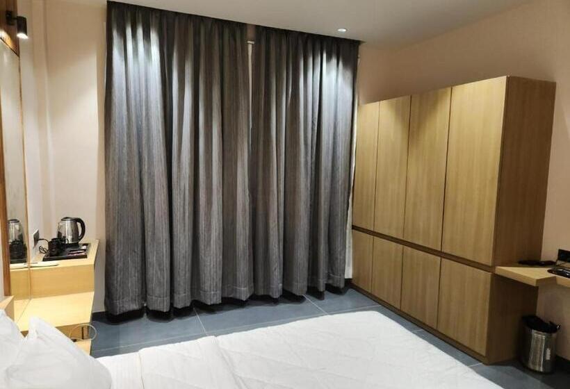 غرفة ديلوكس, Roccia Hill Resort