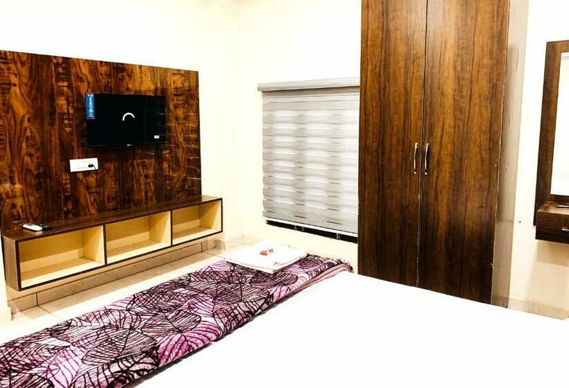 Номер Deluxe, The R Motel Phagwara City    Full Privacy & Security    Family,corporate,couples Favorite
