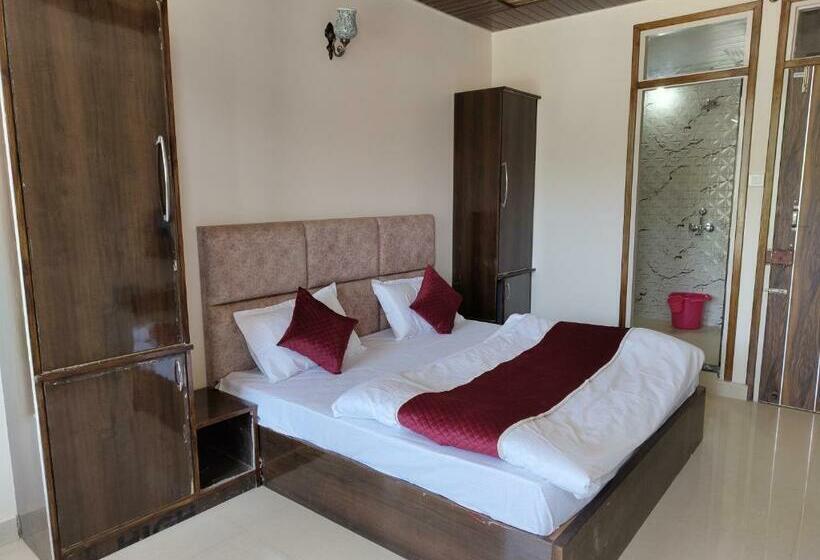 标准间, Blossom Inn