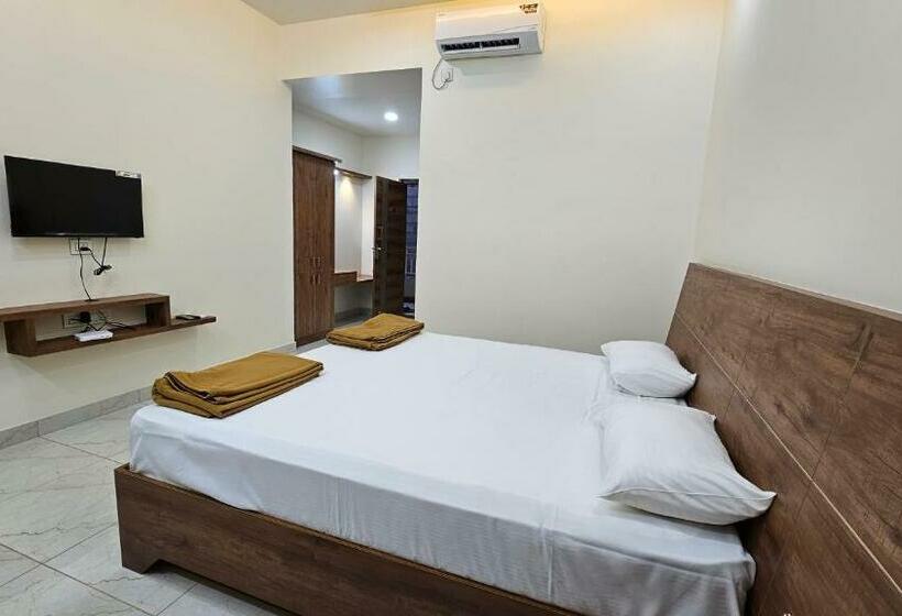 Quarto Deluxe com Sacada, Raj Comforts