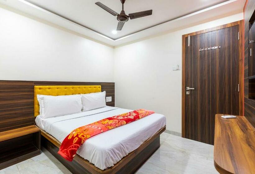 Deluxe-huone, Samrat Palace