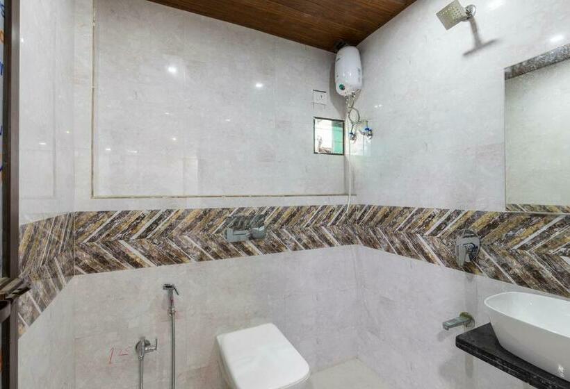 Deluxe-huone, Samrat Palace