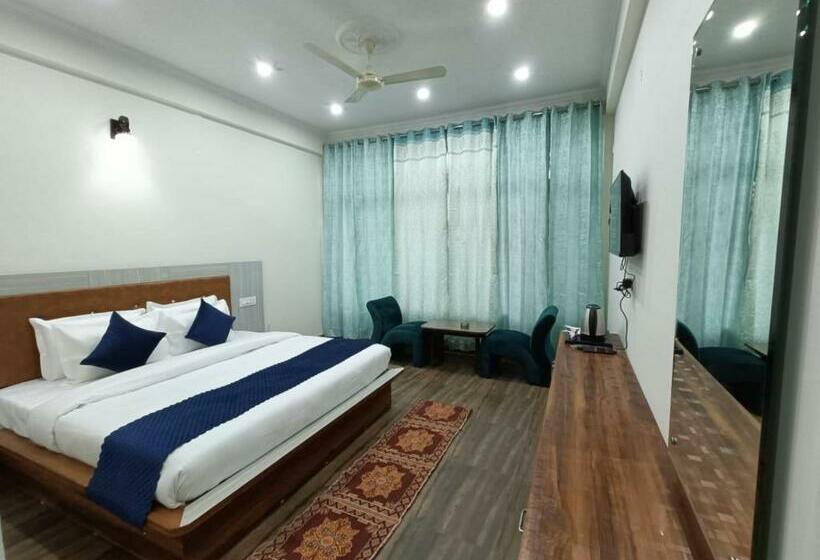 标准单人间, Himalayan Hits Kasauli