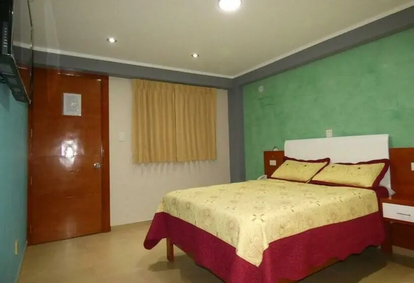 اتاق استاندارد, Hostal Tau Tacna