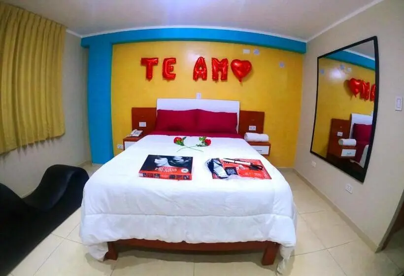 اتاق لوکس, Hostal Tau Tacna