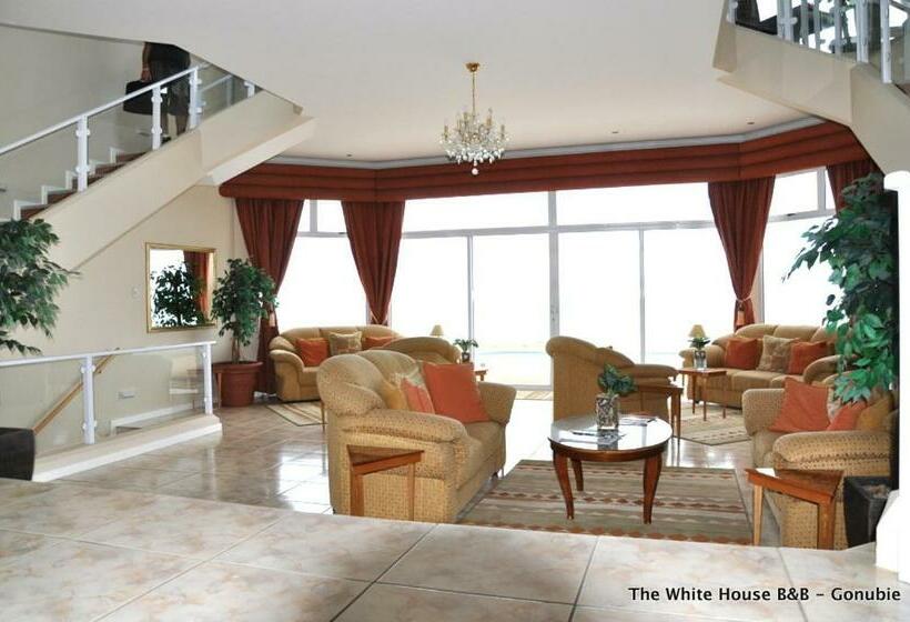 חדר דלוקס, The White House Guesthouse