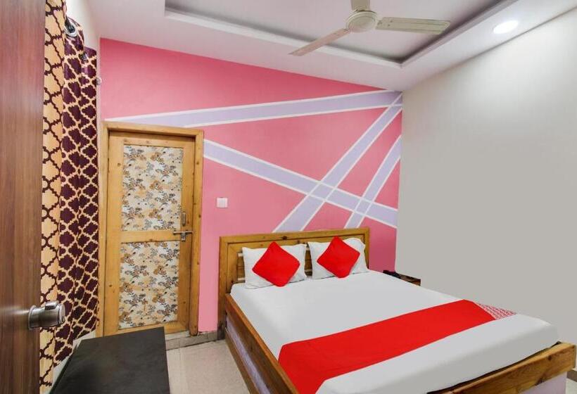 Трехместный Номер Классика, Oyo Flagship Hotel Unique Inn