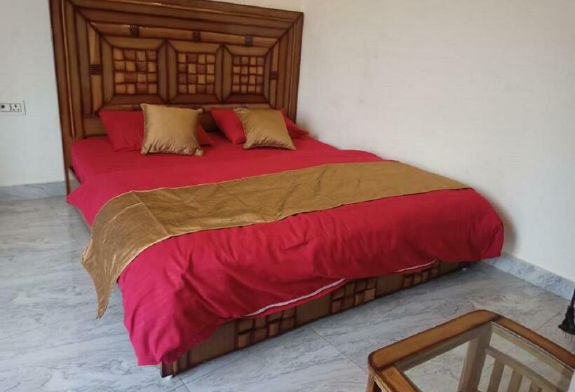 اتاق لوکس, Hide And Seek By Stayapart