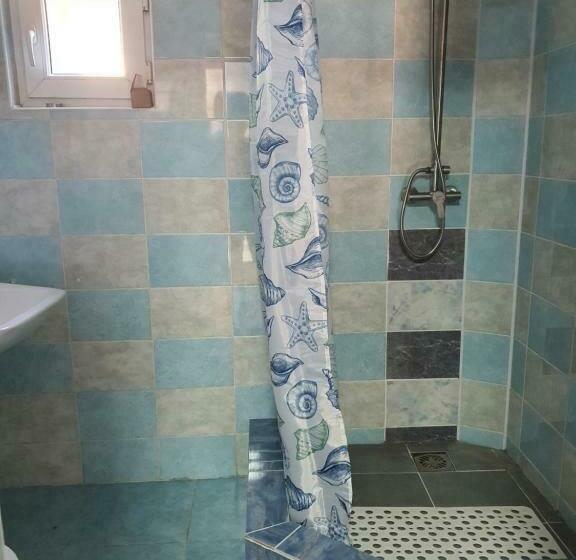 آپارتمان 2 خوابه, Diana