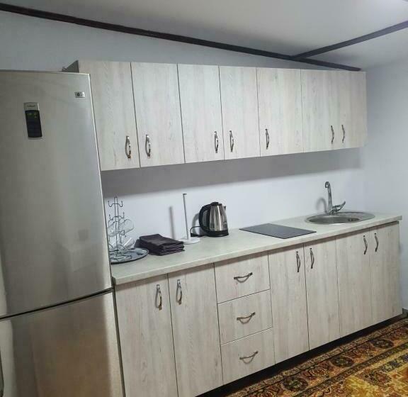 آپارتمان 2 خوابه, Diana