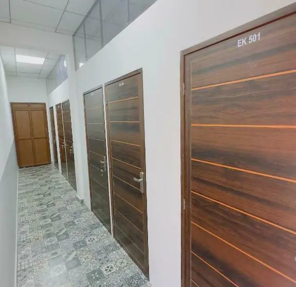 Vuode Makuusalissa, Tcs Rooms Ezhilode Payyanur