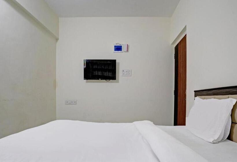 Трехместный Номер Deluxe, Oyo The Maharaja Place