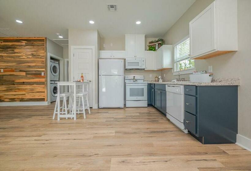 스탠다드 룸, The Oasis Resort