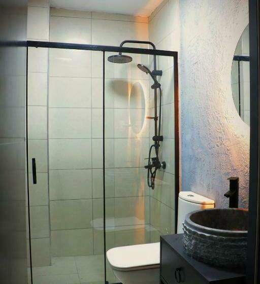 חדר סטנדרט לשלושה, Taksim By Rich