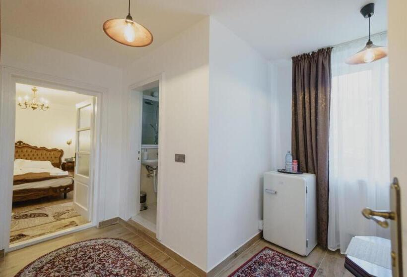 غرفة ديلوكس, Casa Baronului