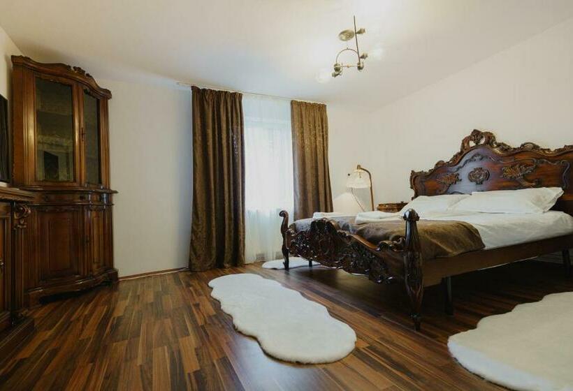 غرفة قياسية, Casa Baronului